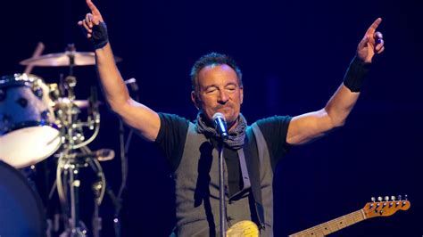 Bruce Springsteen My Hometown Lyrics Youtube